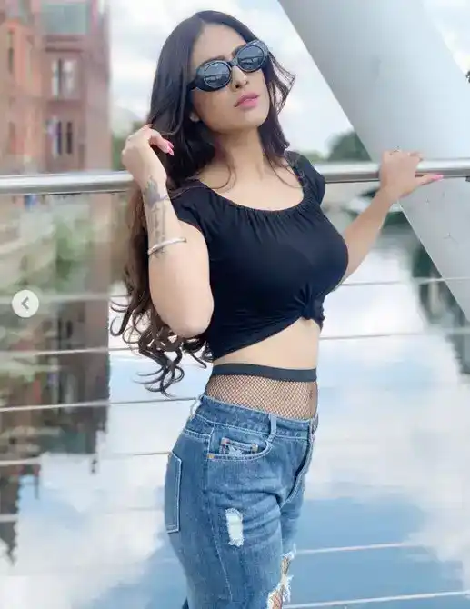 russian call girls call girls in udaipur