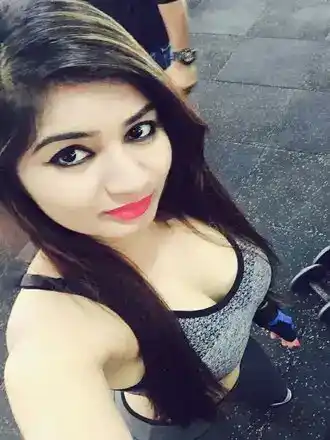 Khushi 29 year Housewife Escort in udaipur 